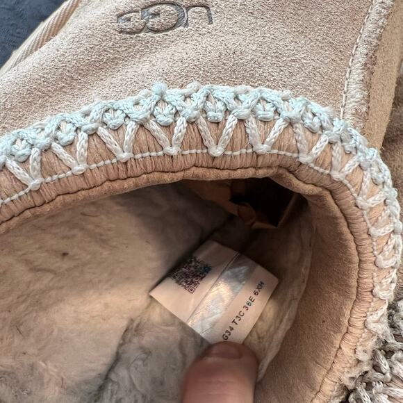 Ugg tazz slippers light tan color size 5 big kids - Picture 8 of 12